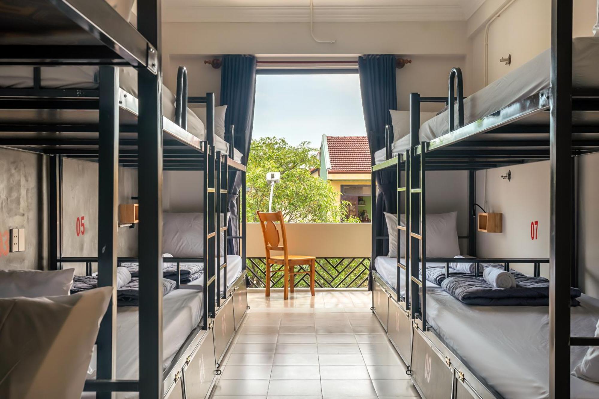 Harmony Old Town Hostel And Pool Bar Хойан Экстерьер фото