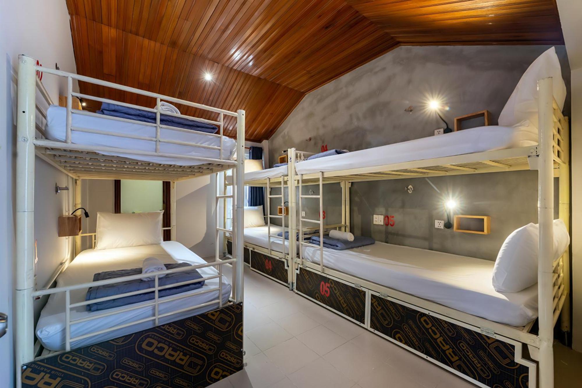 Harmony Old Town Hostel And Pool Bar Хойан Экстерьер фото